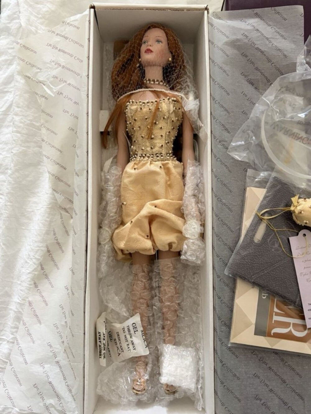 16” Tonner Tyler Wentworth Doll Redhead Champagne Bubble New